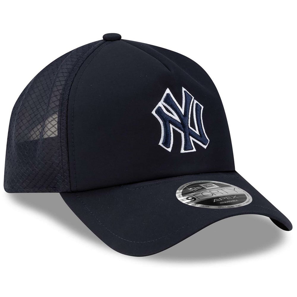 New York Yankees New Era 2026 Batting Practice Apex 9FORTY Adjustable Trucker Hat - Navy Hats