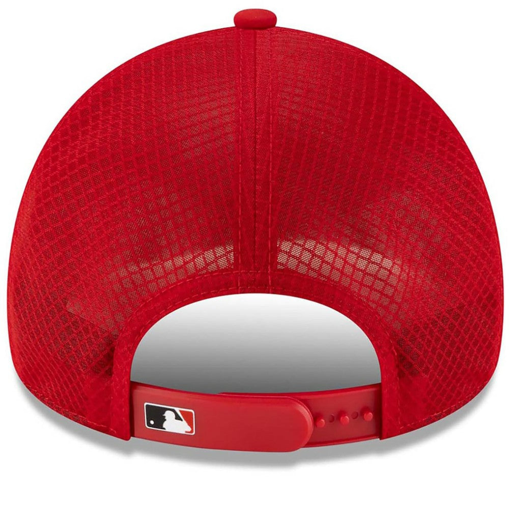 Cincinnati Reds New Era 2026 Batting Practice Apex 9FORTY Adjustable Trucker Hat - Red Hats