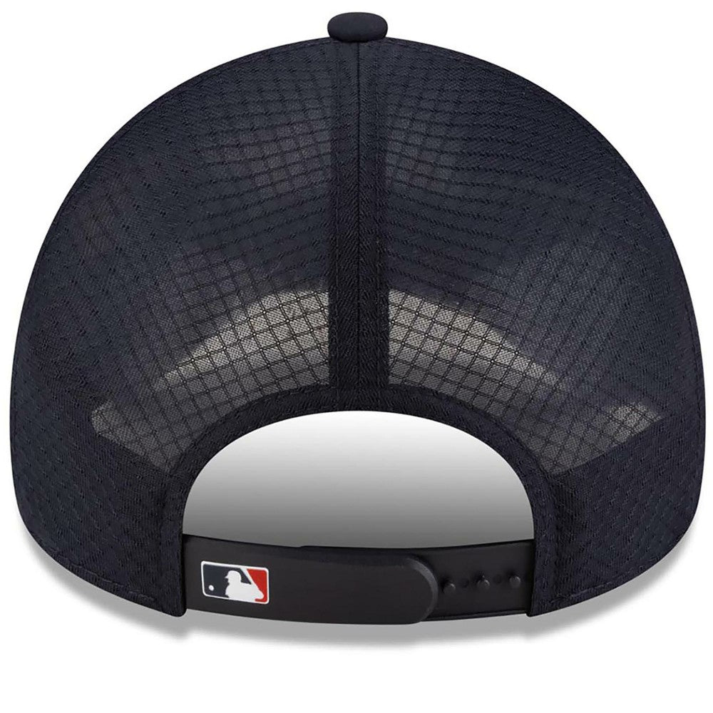 Cleveland Guardians New Era 2026 Batting Practice Apex 9FORTY Adjustable Trucker Hat - Navy Hats