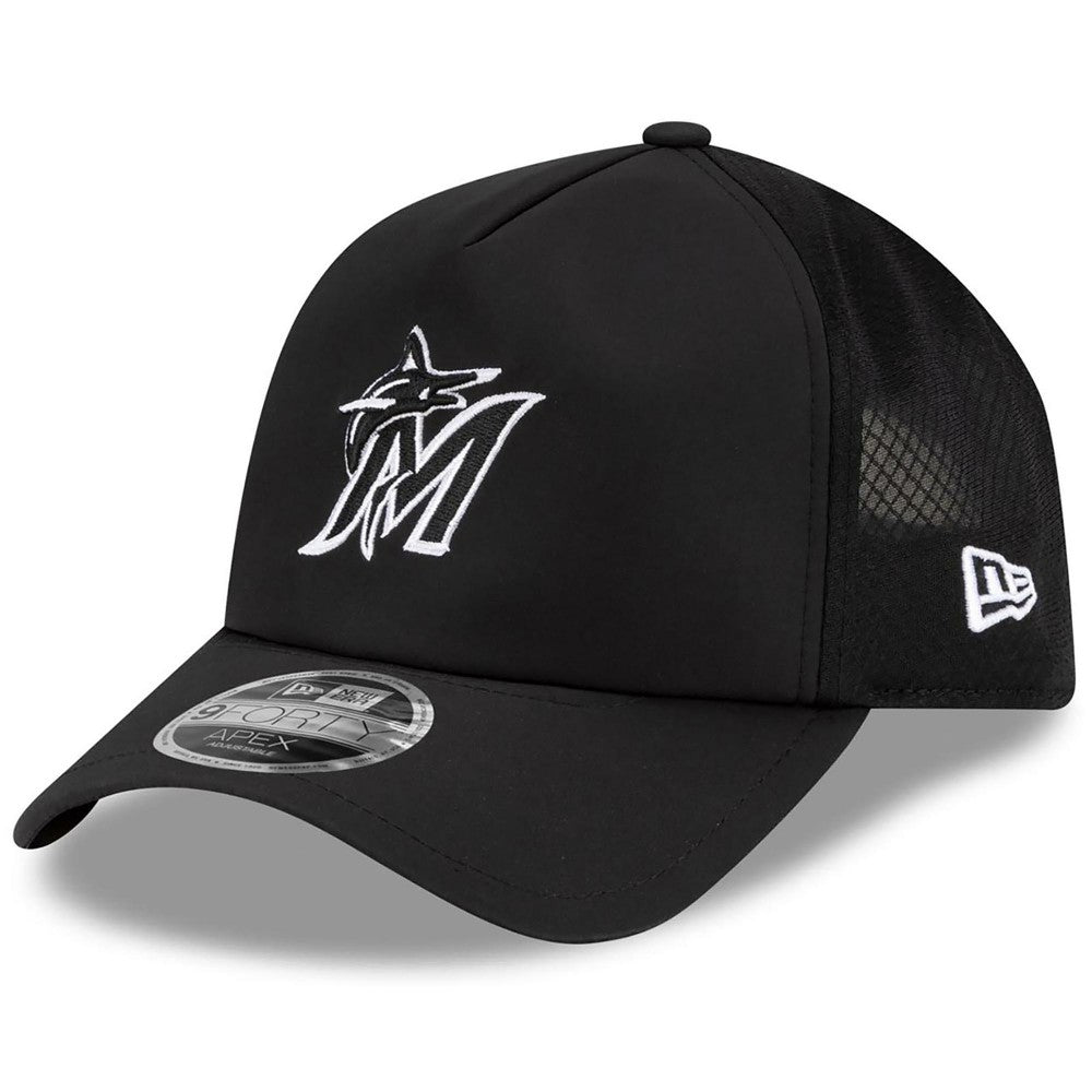 Miami Marlins New Era 2026 Batting Practice Apex 9FORTY Adjustable Trucker Hat - Black Hats