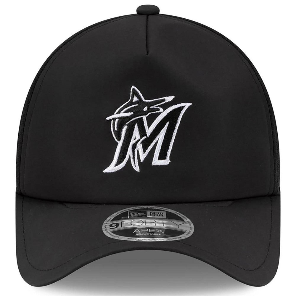 Miami Marlins New Era 2026 Batting Practice Apex 9FORTY Adjustable Trucker Hat - Black Hats