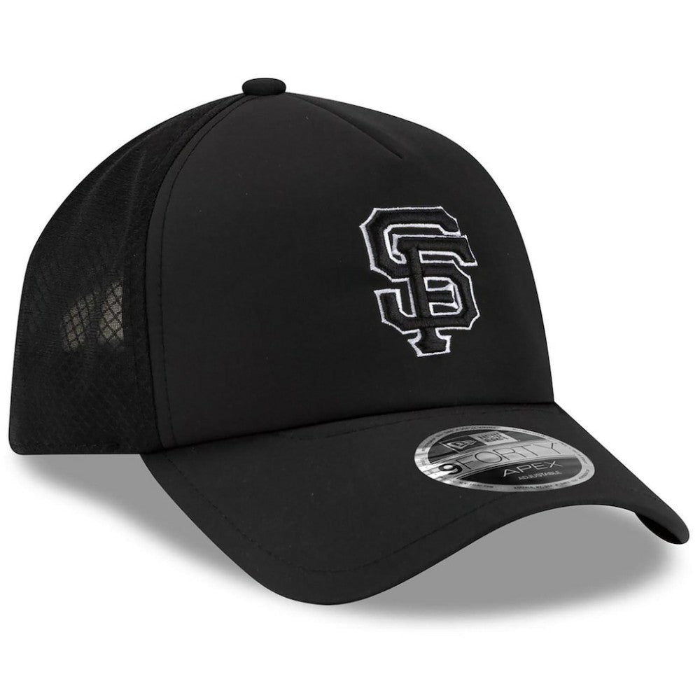 San Francisco Giants New Era 2026 Batting Practice Apex 9FORTY Adjustable Trucker Hat - Black Hats