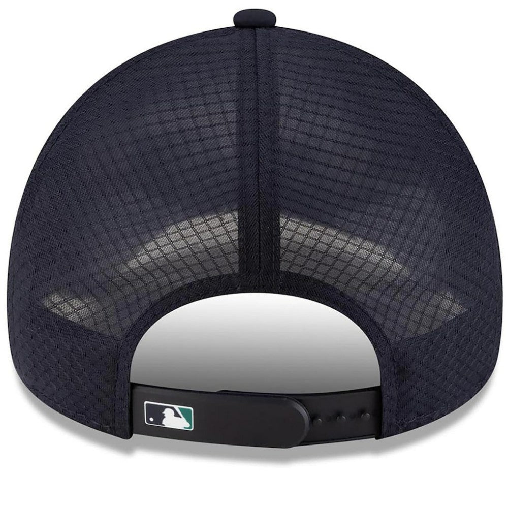 Seattle Mariners New Era 2026 Batting Practice Apex 9FORTY Adjustable Trucker Hat - Navy Hats