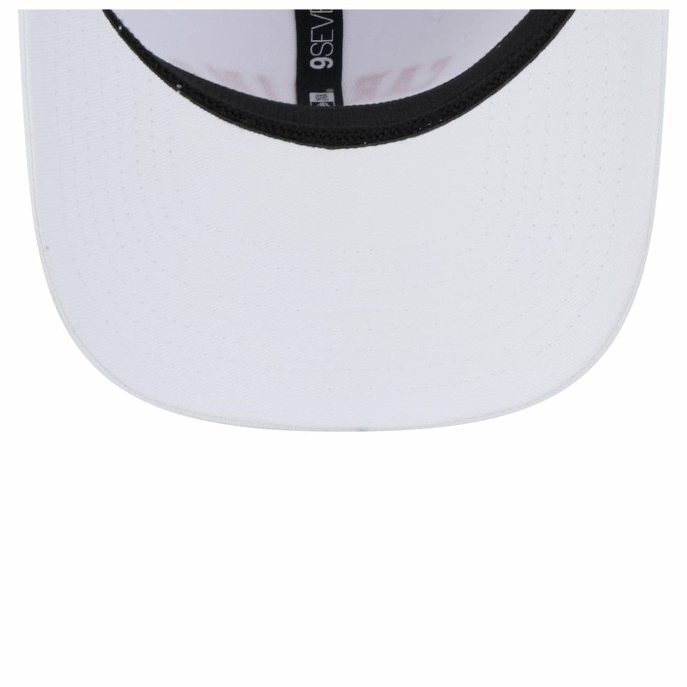NHL Carolina Hurricanes New Era Team Lockup Basic 9SEVENTY Adjustable Hat - White