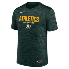 Athletics Nike Authentic Collection Velocity Dri-FIT T-Shirt - Green T-shirts