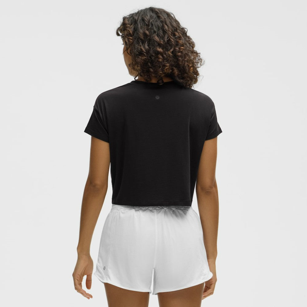 NHL Los Angeles Kings lululemon Women's Cates T-Shirt - Black