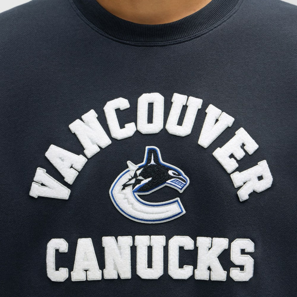 NHL Vancouver Canucks lululemon Steady State Crew - True Navy