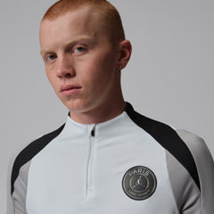 Paris Saint-Germain Jordan Brand Men's Strike Drill Quarter-Zip Long Sleeve Dri-FIT Top White