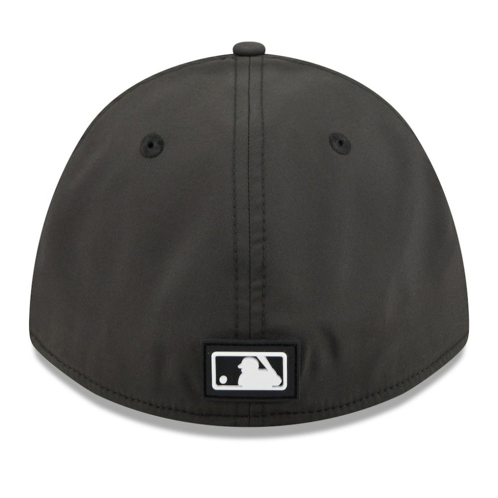 Chicago White Sox New Era 2026 Clubhouse M-Crown 39THIRTY Flex Hat - Black Hats