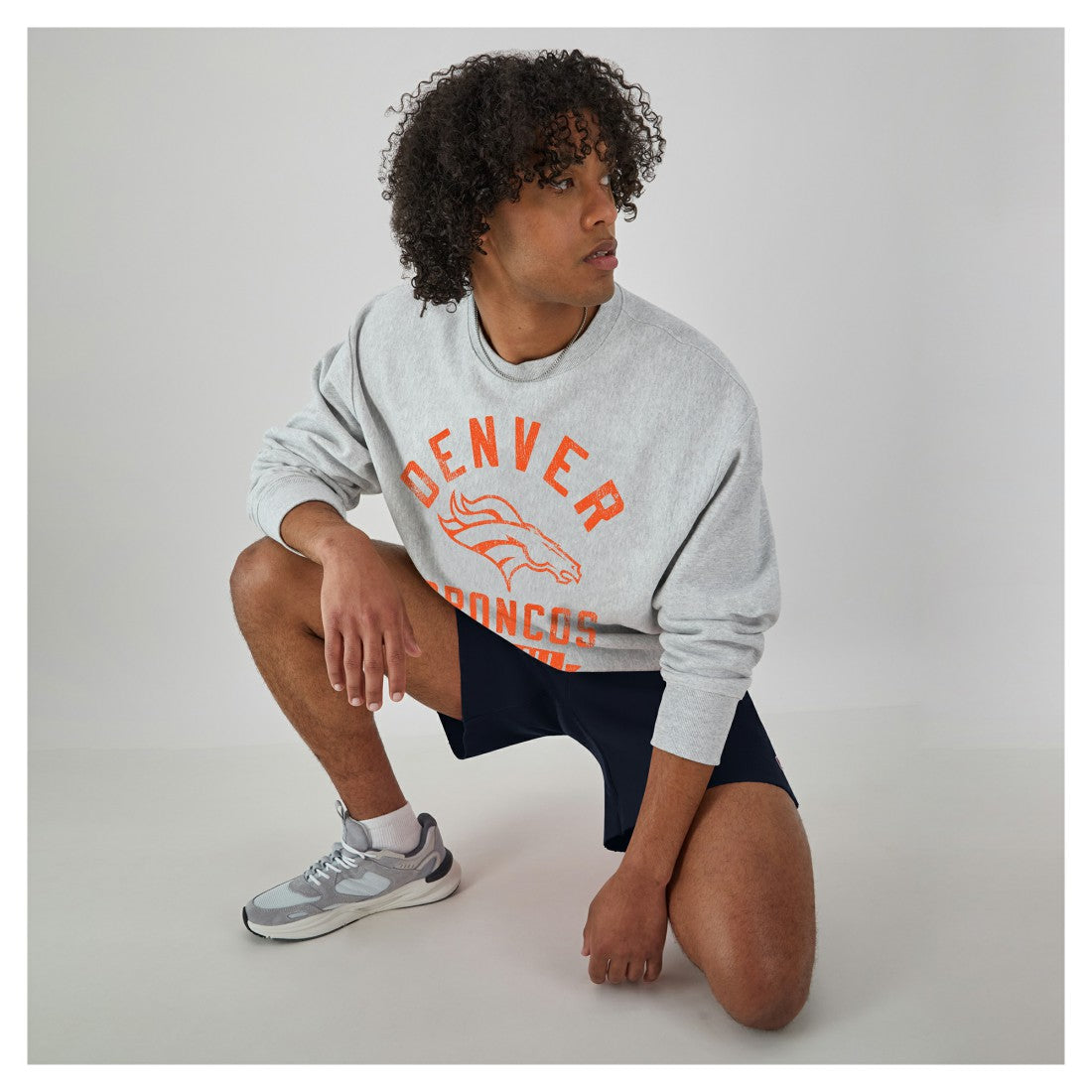 Denver Broncos Champion Reverse Weave Fleece Pullover Sweatshirt Heather Gray