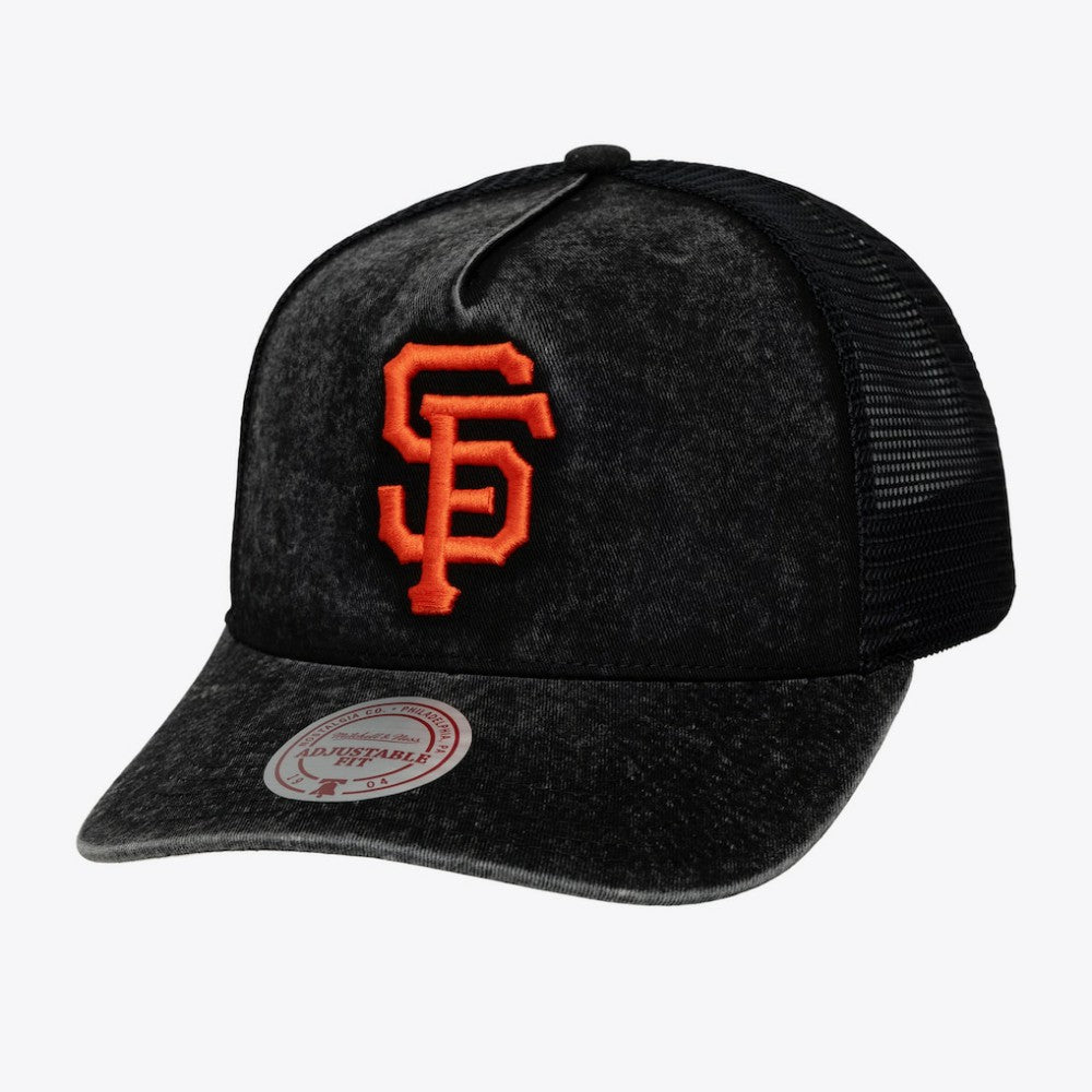 San Francisco Giants Mitchell & Ness Unisex Gameday Adjustable Trucker Hat - Black Hats