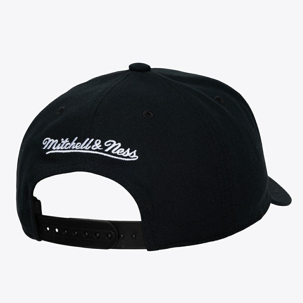 Chicago Bulls Hardwood Classics Legendary Away Pro-Pinch Adjustable Hat Black