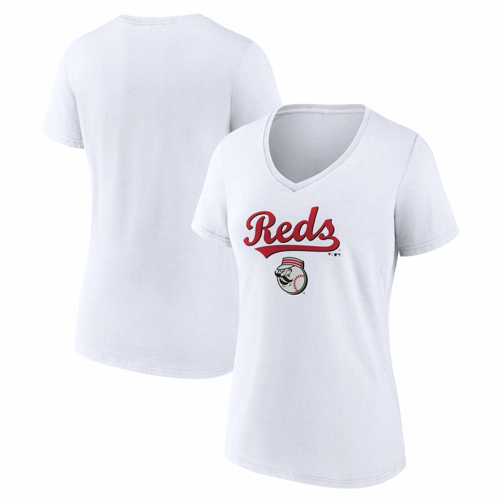 Cincinnati Reds Women's Team Lockup V-Neck T-Shirt - White T-shirts
