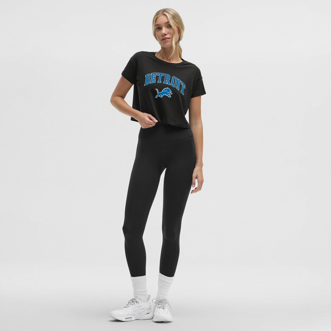 Detroit Lions lululemon Women's Cates T-Shirt Black