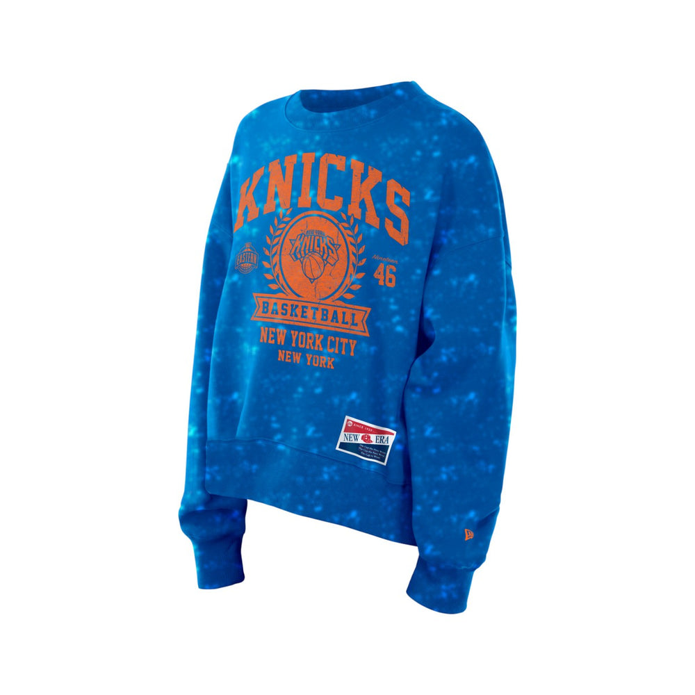 New York Knicks Women's Throwback Collection Mineral Wash Crewneck Sweatshirt Blue