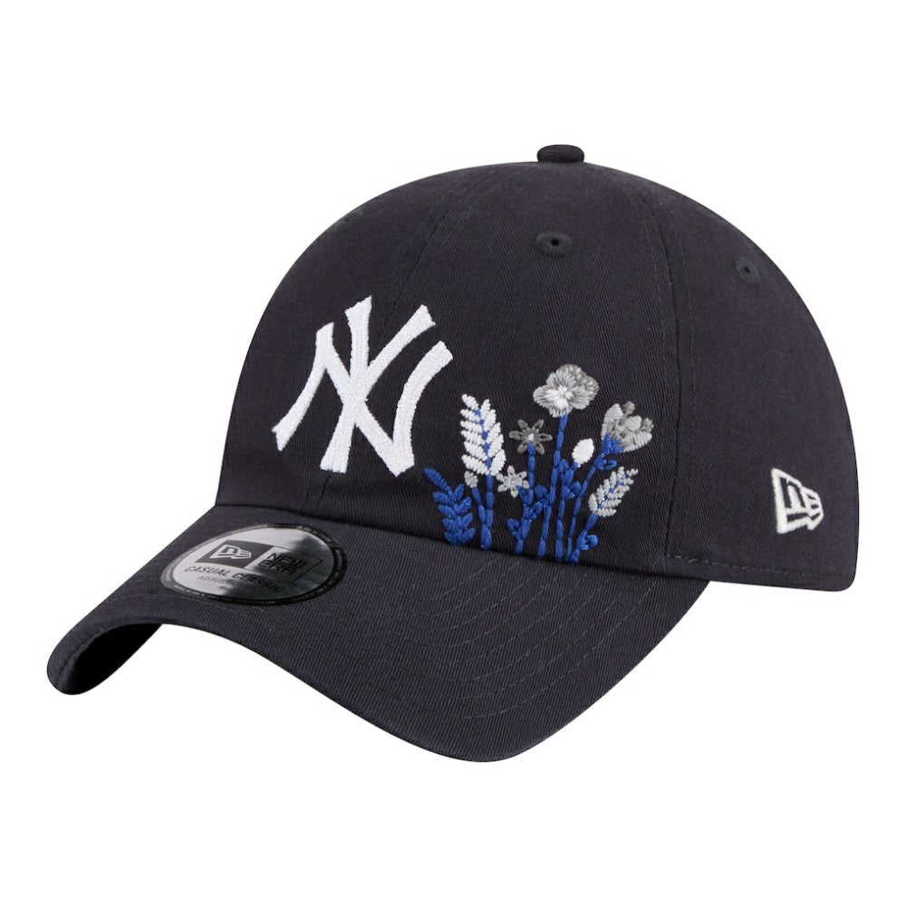 New York Yankees New Era Women's Wildflower Casual Classic Adjustable Hat - Navy Hats