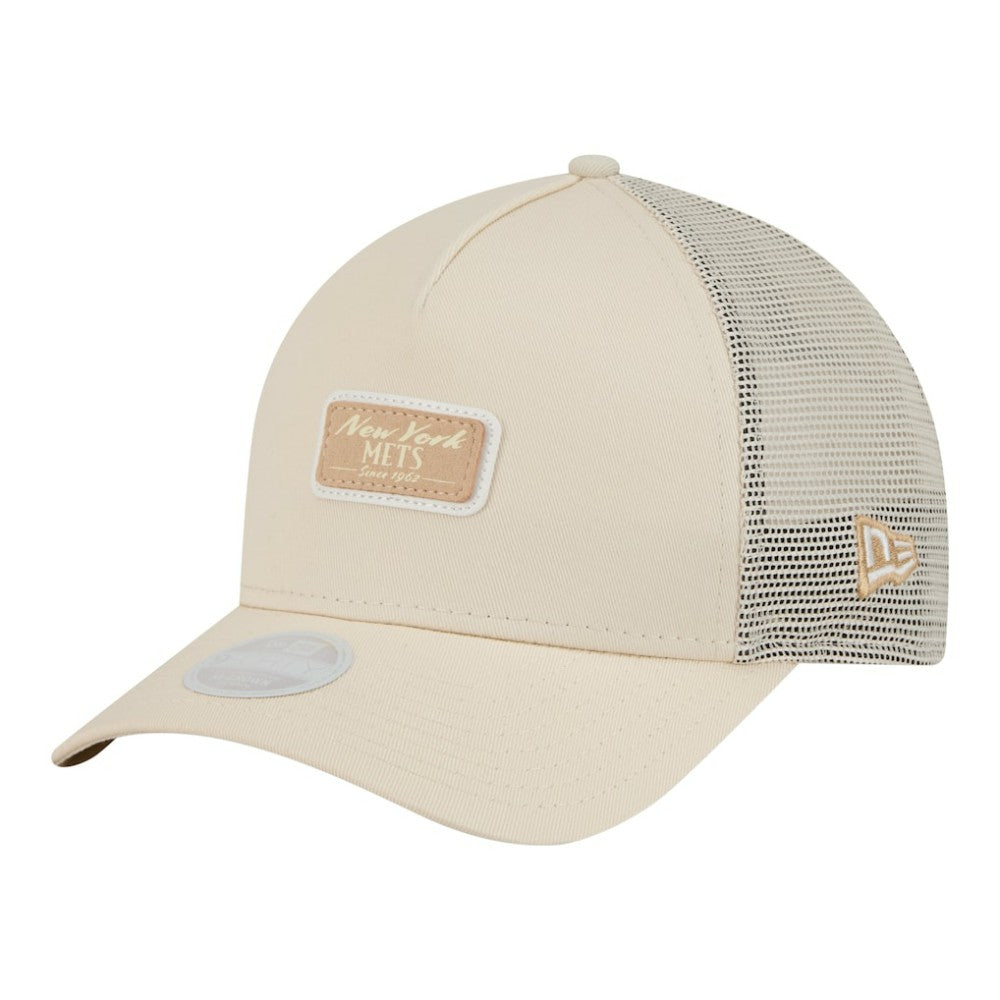 New York Mets New Era Women's Tonal Patch 9FORTY M-Crown A-Frame Trucker Adjustable Hat - Light Beige Hats