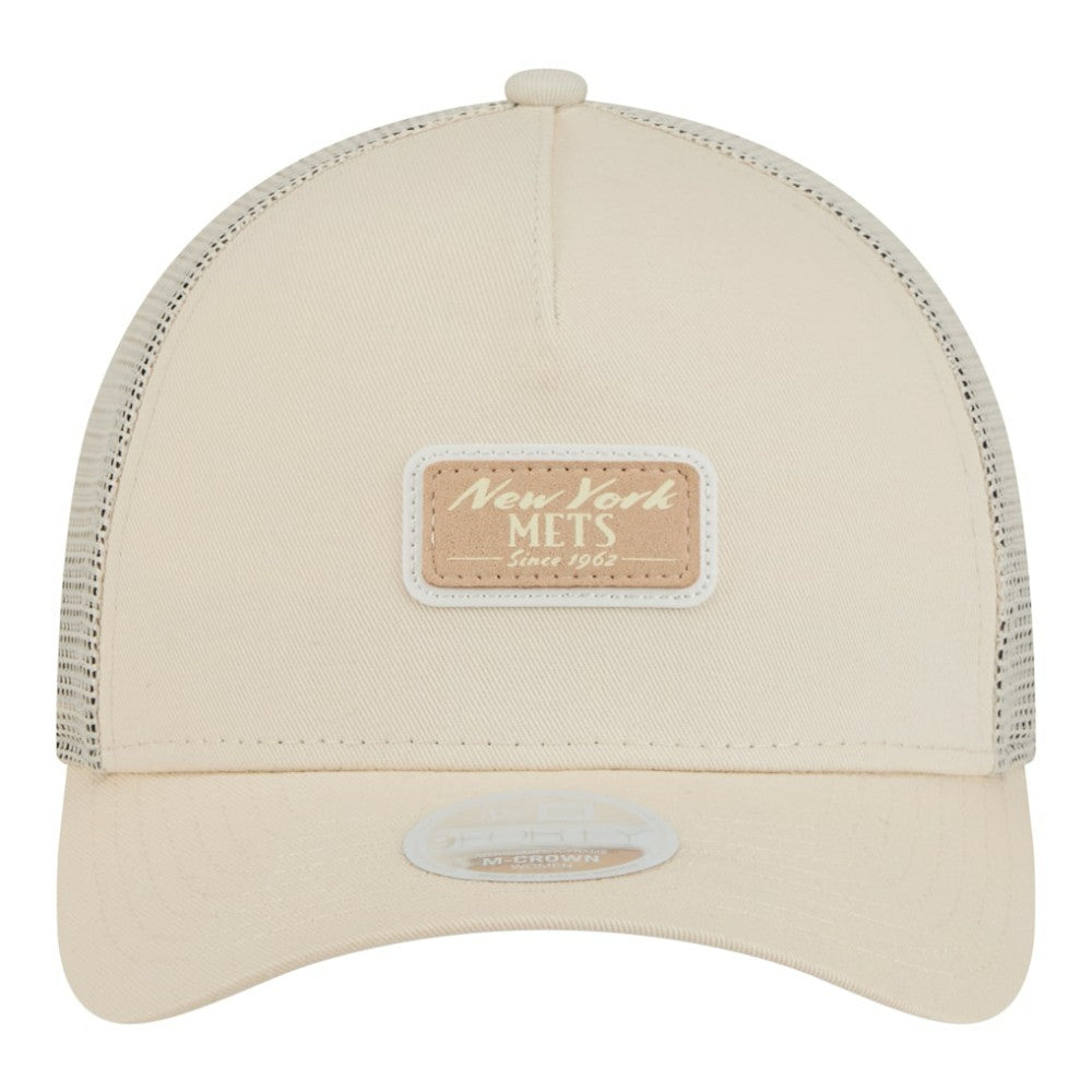 New York Mets New Era Women's Tonal Patch 9FORTY M-Crown A-Frame Trucker Adjustable Hat - Light Beige Hats