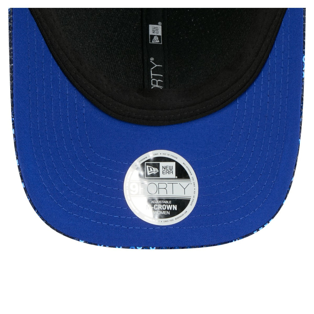 New York Knicks Women's Sequin M-Crown 9FORTY Adjustable Hat Blue