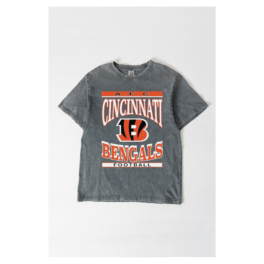 Cincinnati Bengals Gameday Couture Women's Oversized Classic Grind Washed T-Shirt Gray