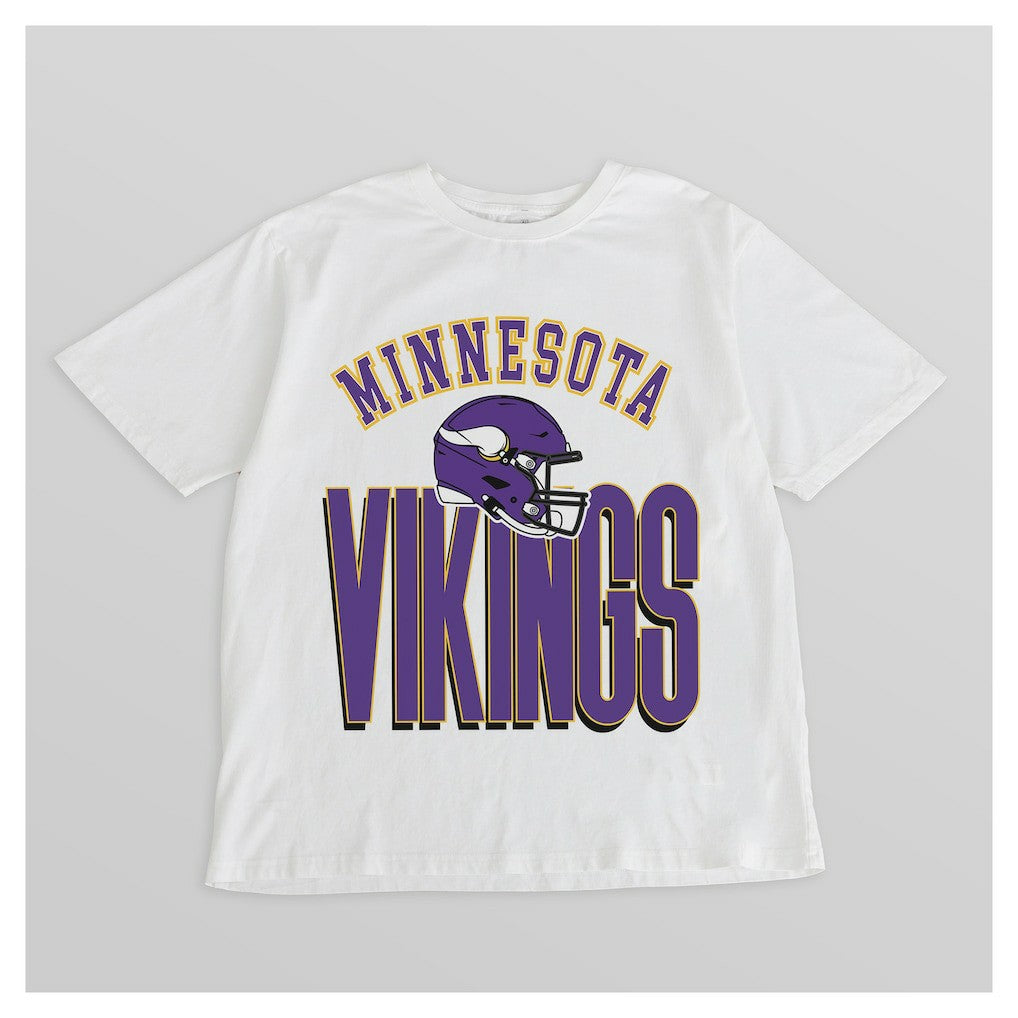 Minnesota Vikings Gameday Couture Women's Oversized Classic Fierce Focus T-Shirt White