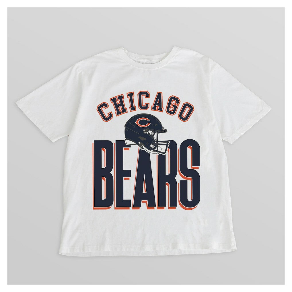 Chicago Bears Gameday Couture Women's Oversized Classic Fierce Focus T-Shirt White