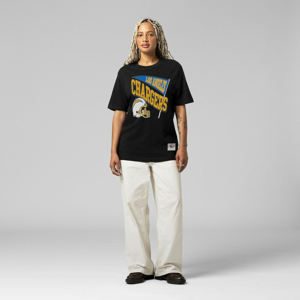 Los Angeles Chargers Women's Team Dynamic Boyfriend T-Shirt Black