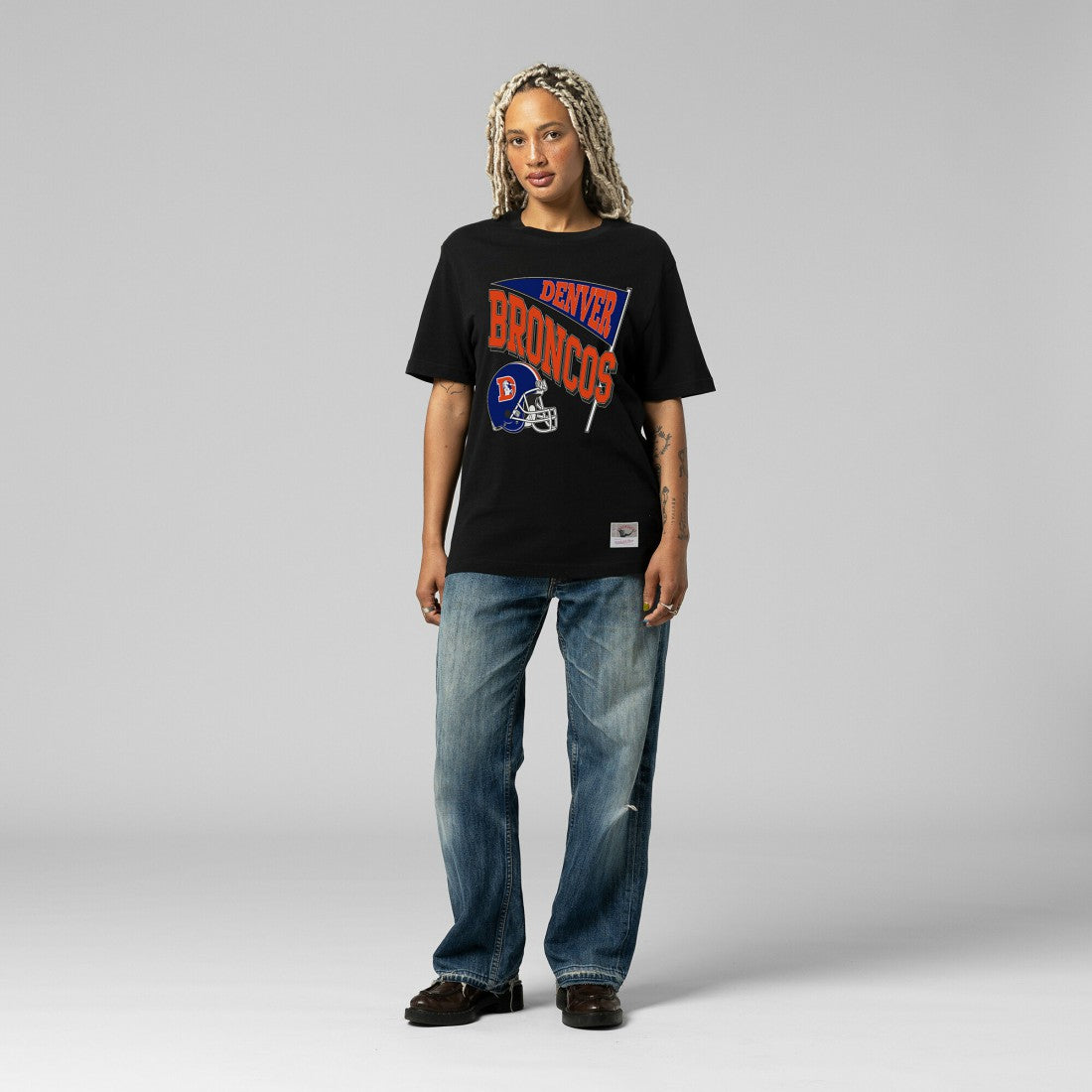 Denver Broncos Women's Team Dynamic Boyfriend T-Shirt Black