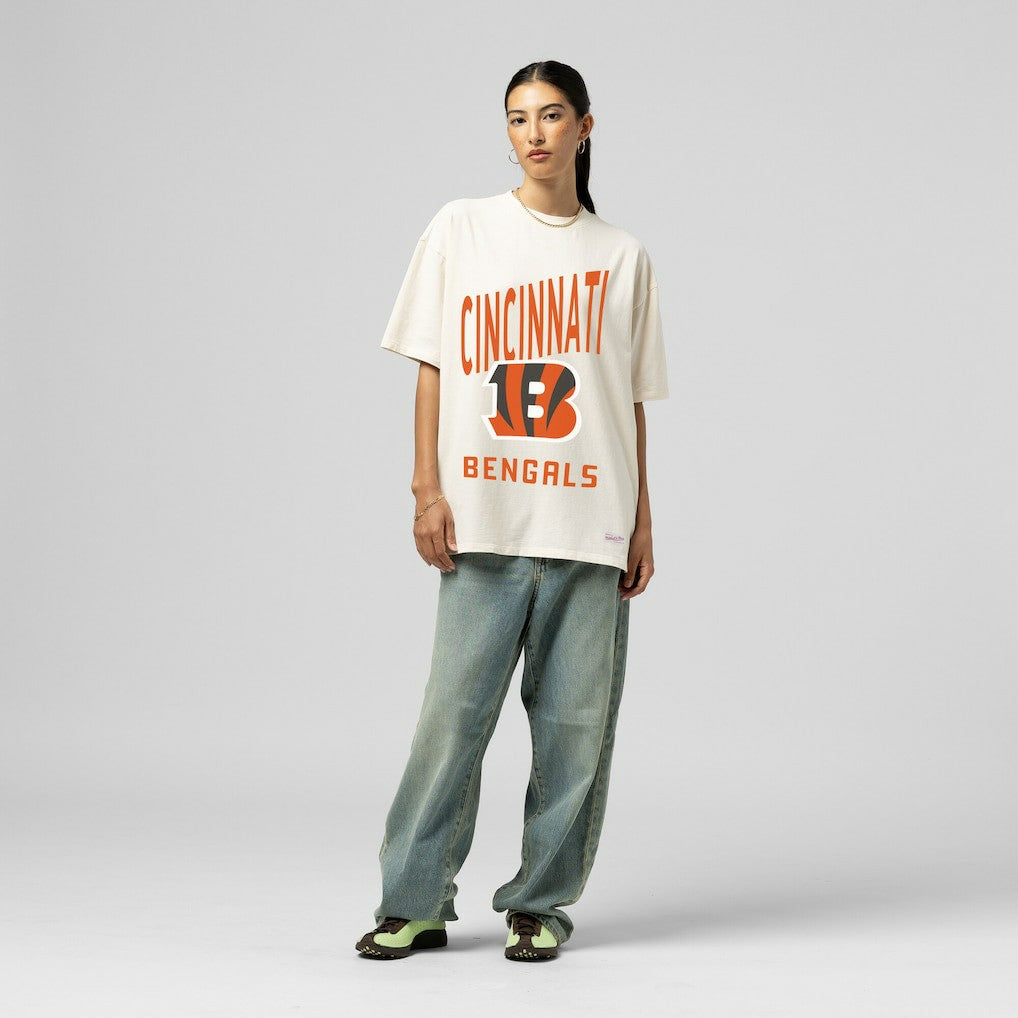 Cincinnati Bengals Women's Logo Rise Boyfriend T-Shirt Cream