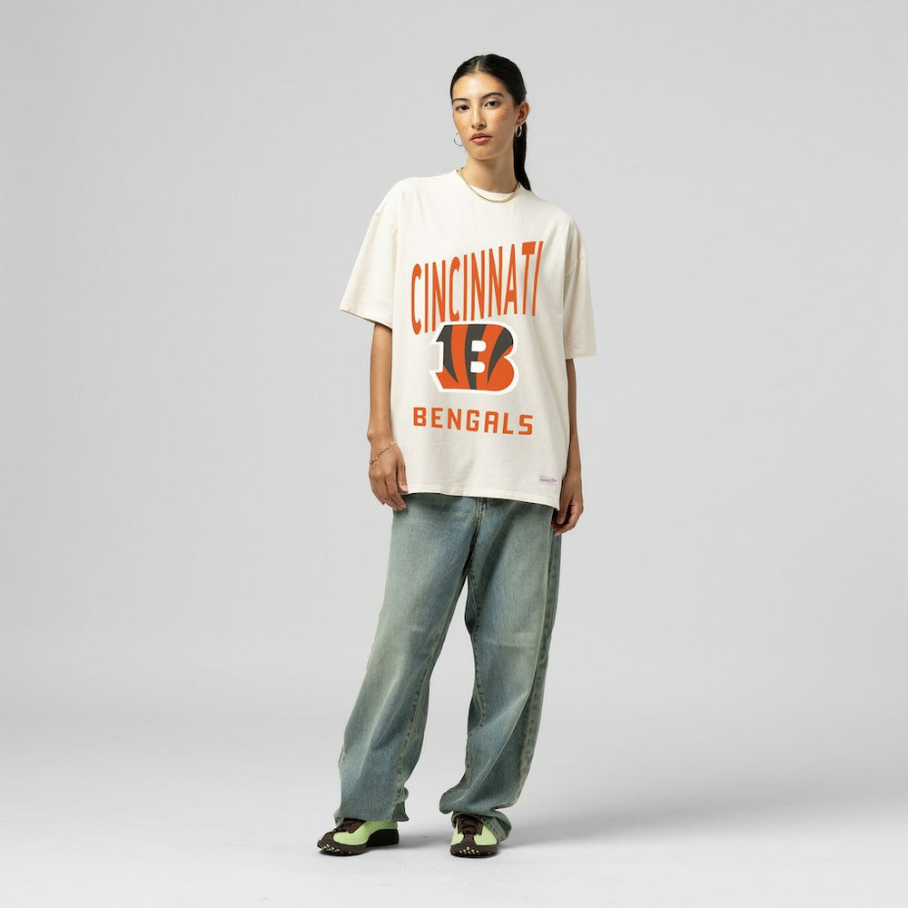 Cincinnati Bengals Women's Logo Rise Boyfriend T-Shirt Cream