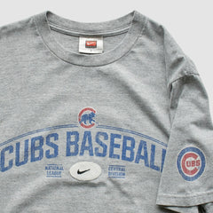 Chicago Cubs Nike 2000s T-Shirt - Gray - S By Fanatics Real Vintage T-shirts