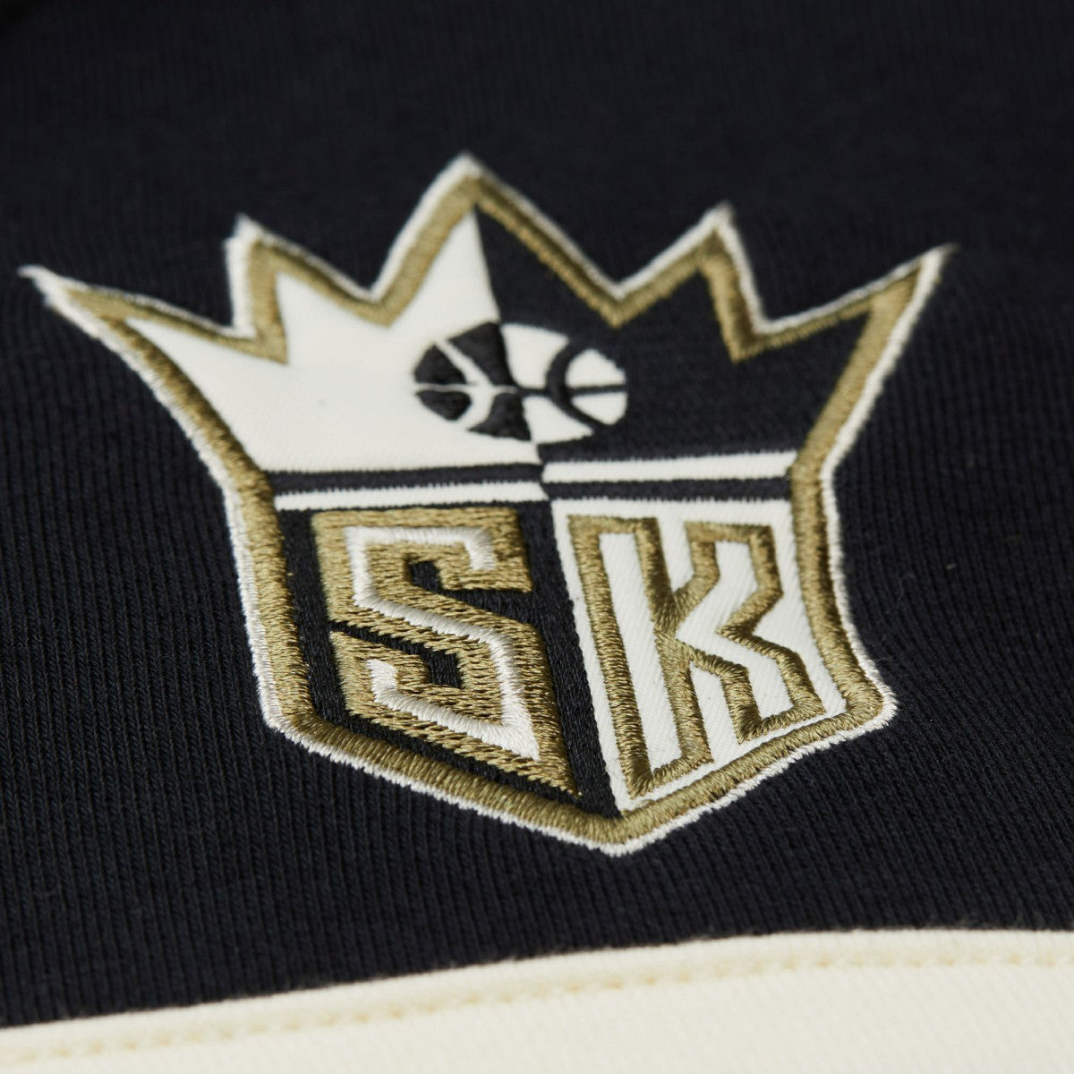 Sacramento Kings Double Clutch Head Coach Hoodie Olive/Black
