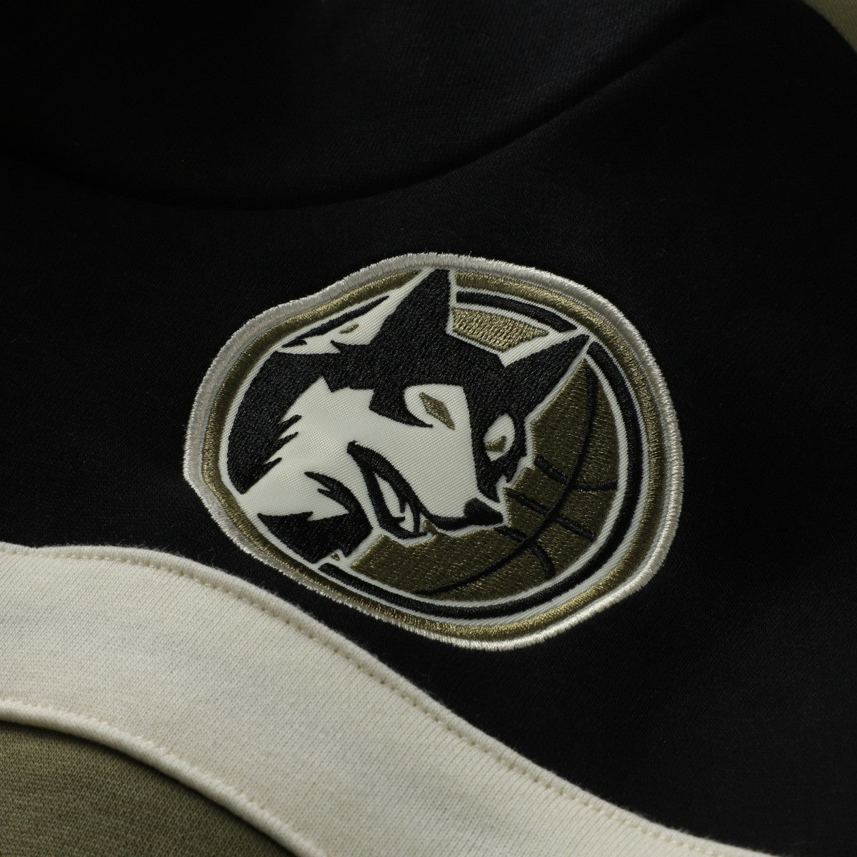 Minnesota Timberwolves Double Clutch Head Coach Hoodie Olive/Black