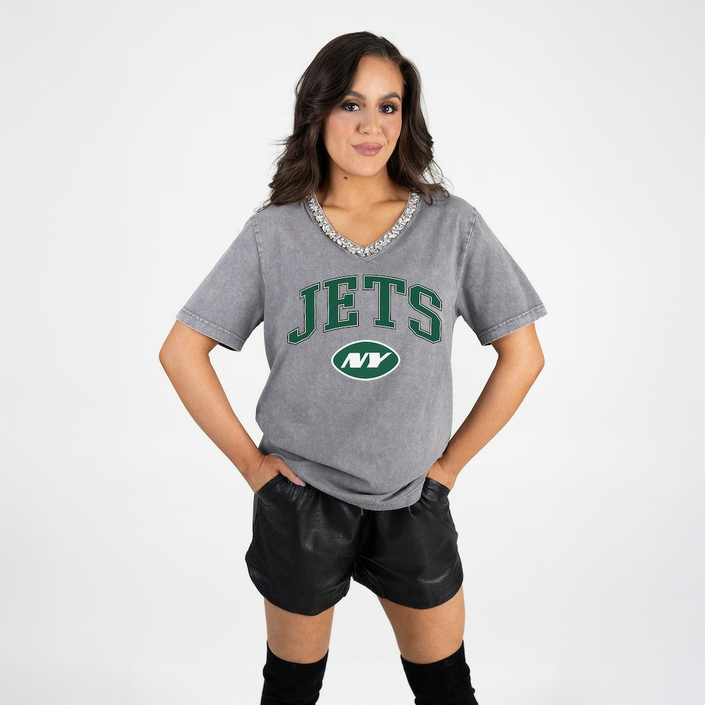New York Jets Gameday Couture Women's Relaxed Iconic Edge Rhinestone V-Neck T-Shirt Gray