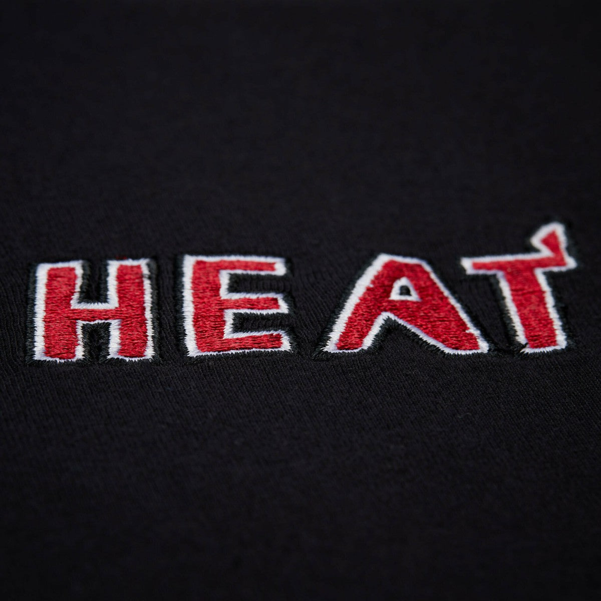 Miami Heat Unisex Playmaker Vintage Logo T-Shirt Black