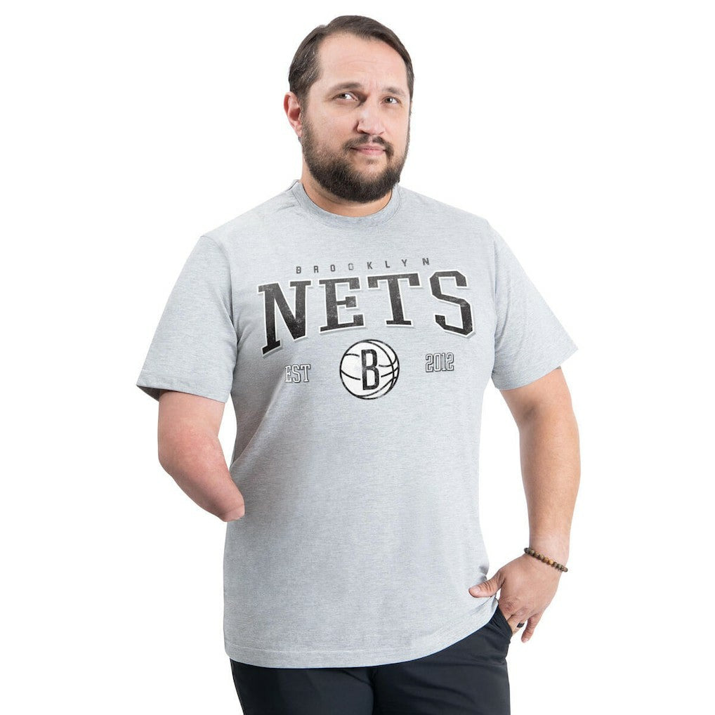 Brooklyn Nets G-III Sports by Carl Banks Adaptive Classic Team Spirit Short Sleeve T-Shirt Gray