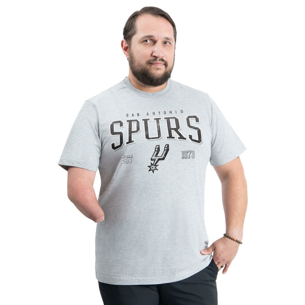 San Antonio Spurs G-III Sports by Carl Banks Adaptive Classic Team Spirit Short Sleeve T-Shirt Gray