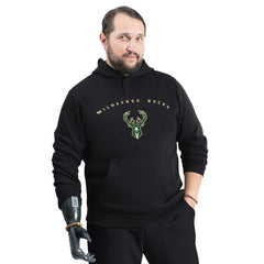 Milwaukee Bucks G-III Sports by Carl Banks Adaptive Team Arc Fleece Hoodie Black