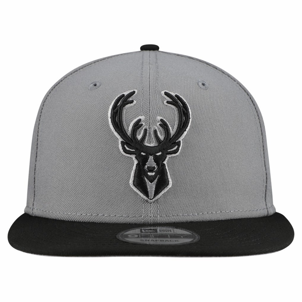 Milwaukee Bucks Core Logo Storm Gray Two-Tone 9FIFTY Snapback Hat Gray