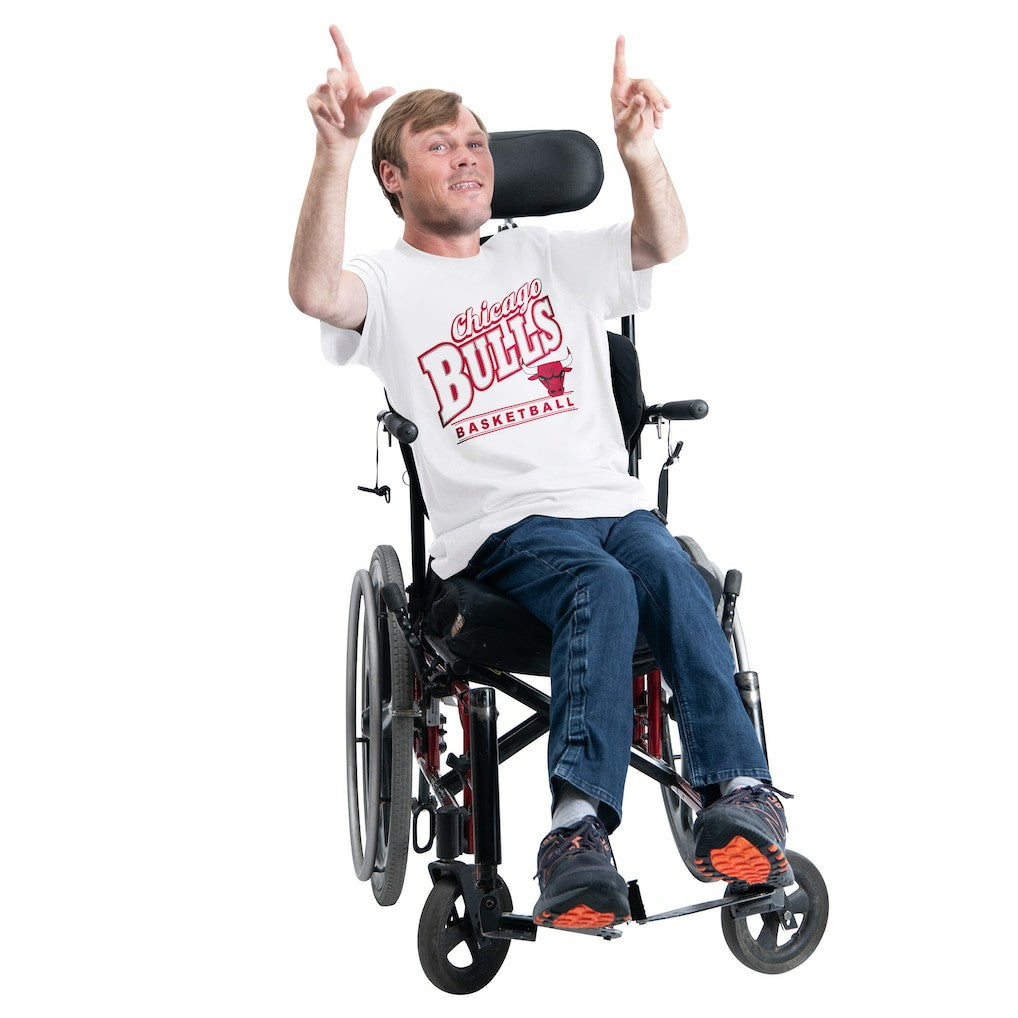 Chicago Bulls G-III Sports by Carl Banks Adaptive Headliner T-Shirt White