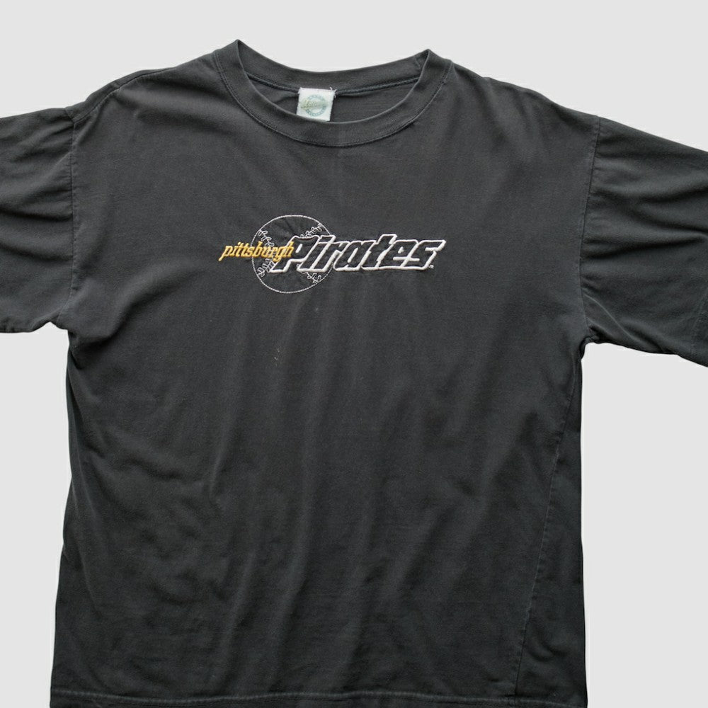 Pittsburgh Pirates 90s T-Shirt - Black - XL by Fanatics Real Vintage T-shirts