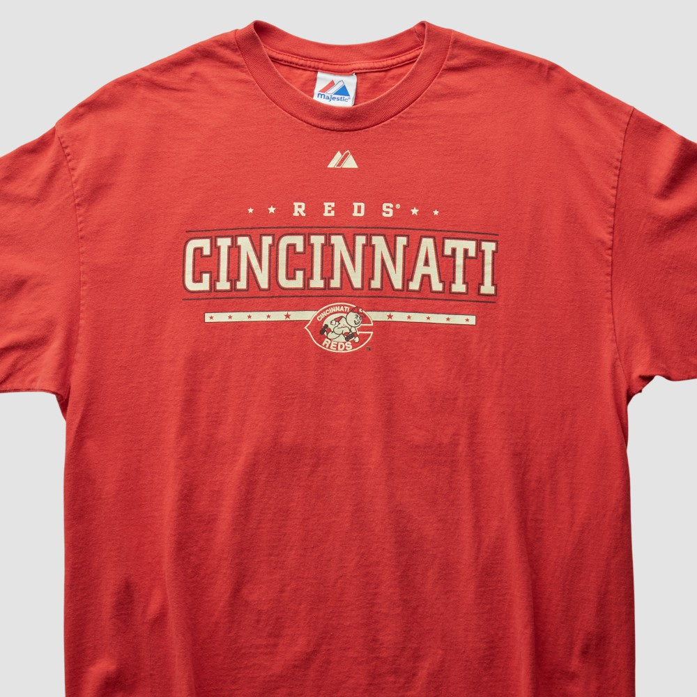 Cincinnati Reds Majestic 2000s T-Shirt - Red - L by Fanatics Real Vintage T-shirts