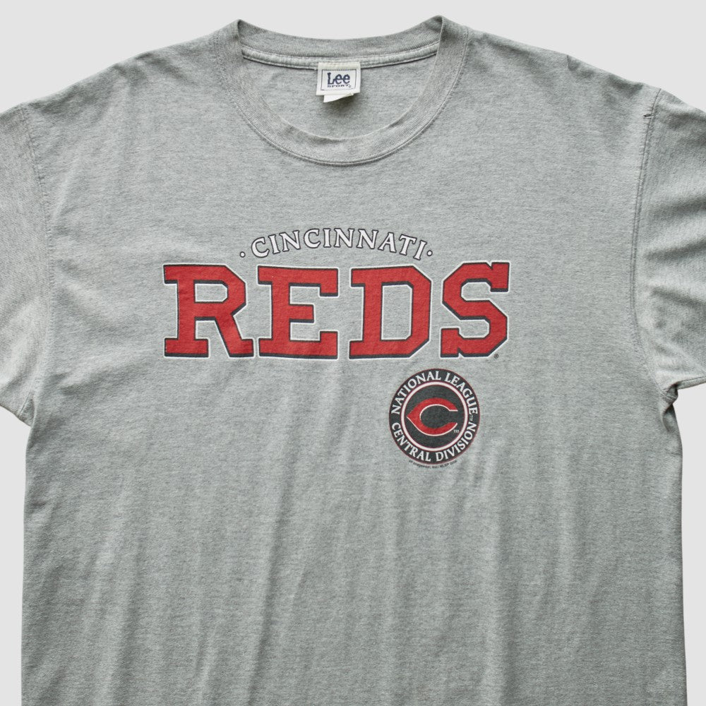 Cincinnati Reds Lee Apparel 2006 T-Shirt - Gray - XL by Fanatics Real Vintage T-shirts