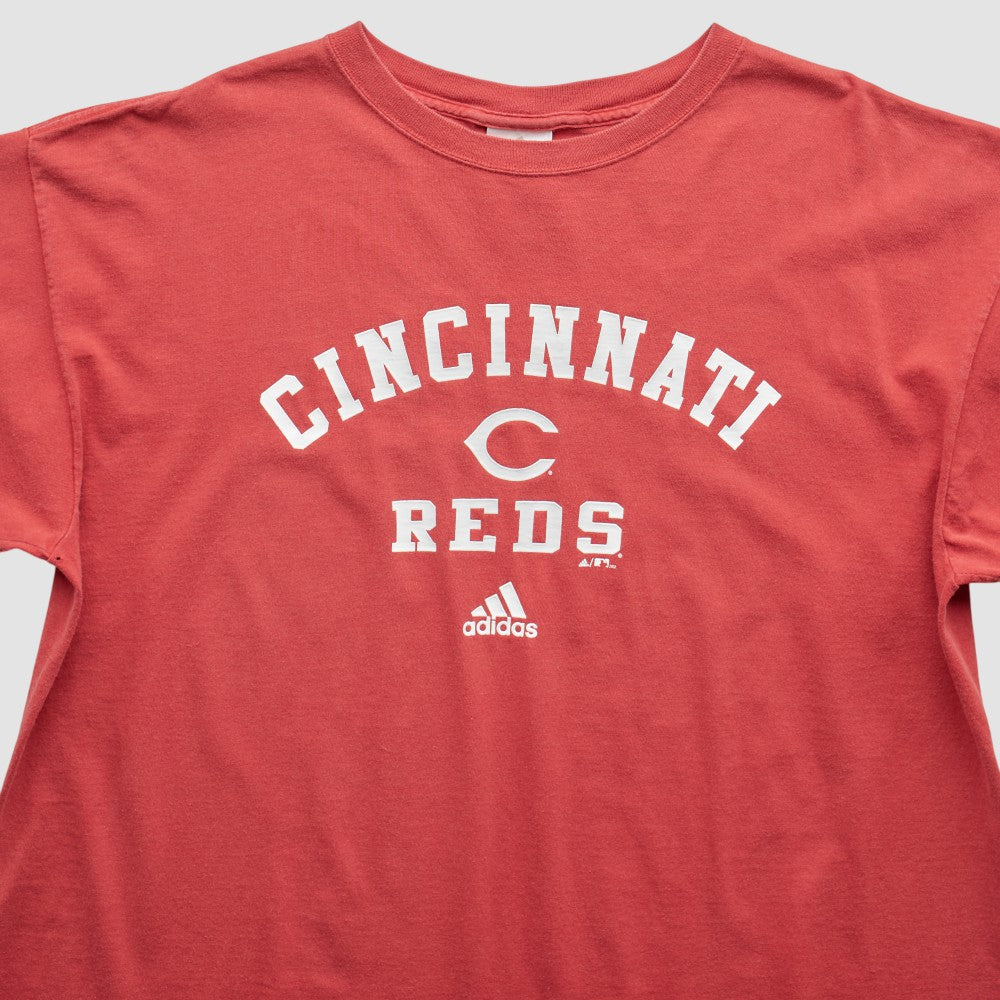 Cincinnati Reds Adidas 2010s T-Shirt - Red - XL by Fanatics Real Vintage T-shirts