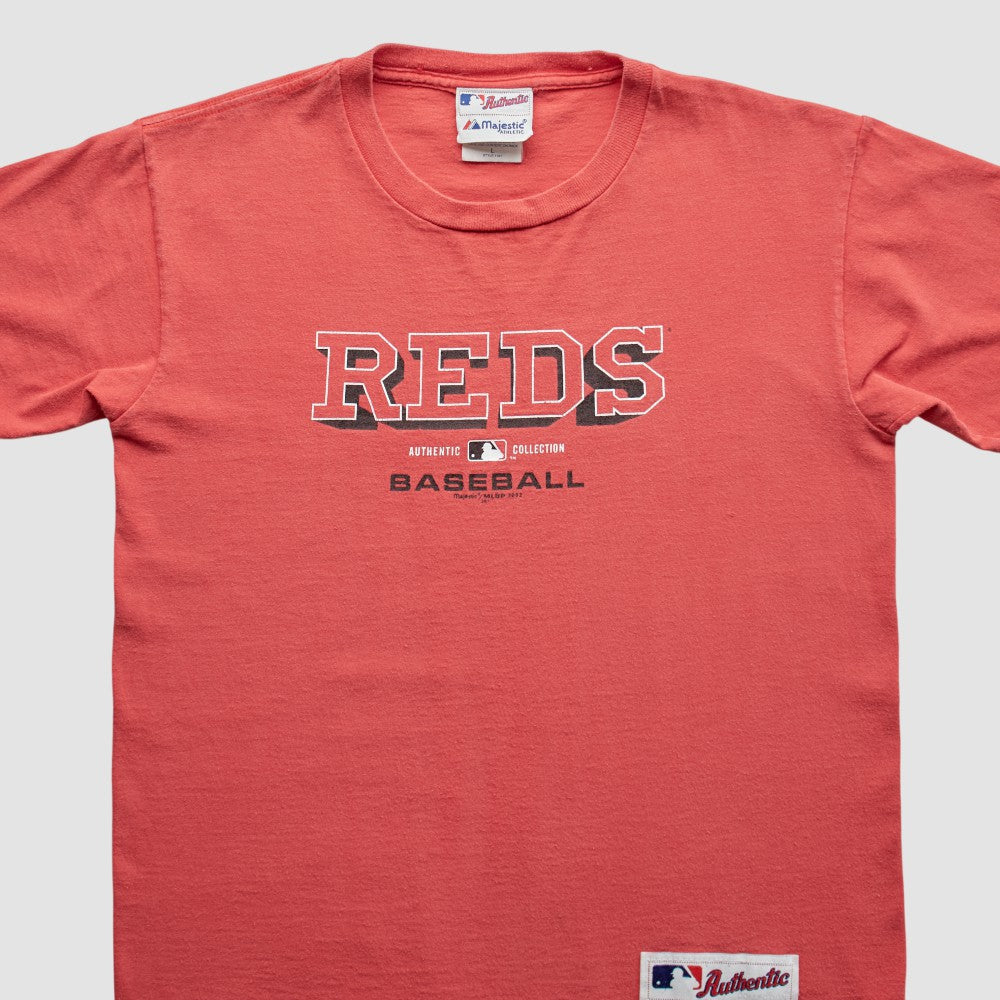 Cincinnati Reds Majestic 2002 T-Shirt - Red - XS by Fanatics Real Vintage T-shirts