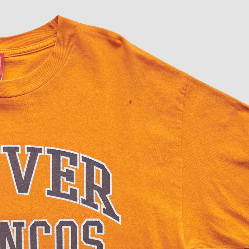 Denver Broncos NFL 2000s T-Shirt Orange Vintage