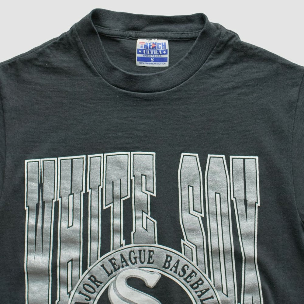 Chicago White Sox Trench 1990 T-Shirt - Black - XXS by Fanatics Real Vintage T-shirts