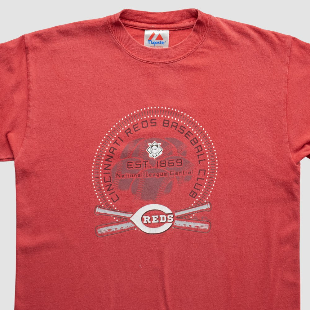 Cincinnati Reds Majestic 2000s T-Shirt - Red - XS by Fanatics Real Vintage T-shirts