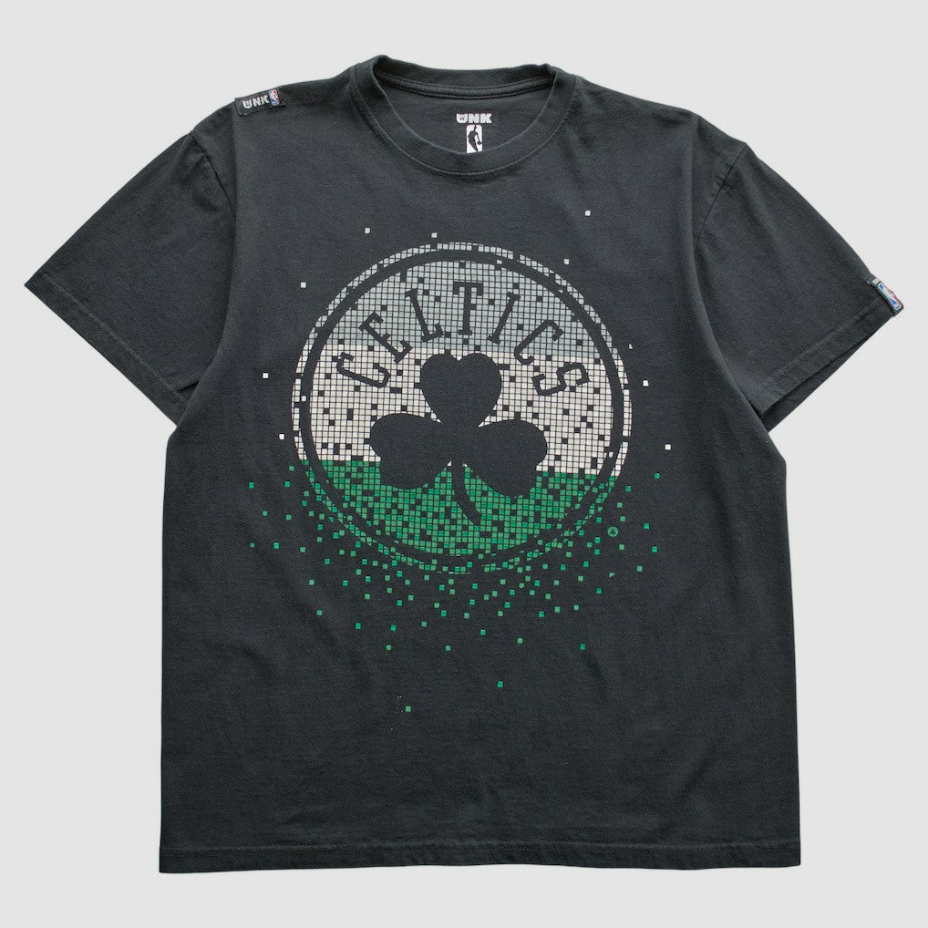 Boston Celtics UNK 2010s T-Shirt Black Vintage