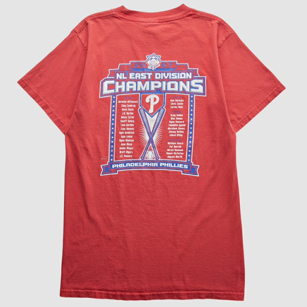 Philadelphia Phillies Majestic 2007 T-Shirt - Red - S by Fanatics Real Vintage T-shirts